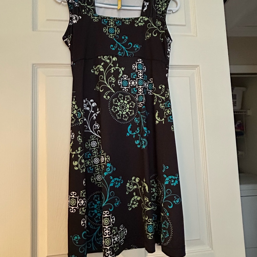 Elegant Black and Teal Floral Dress